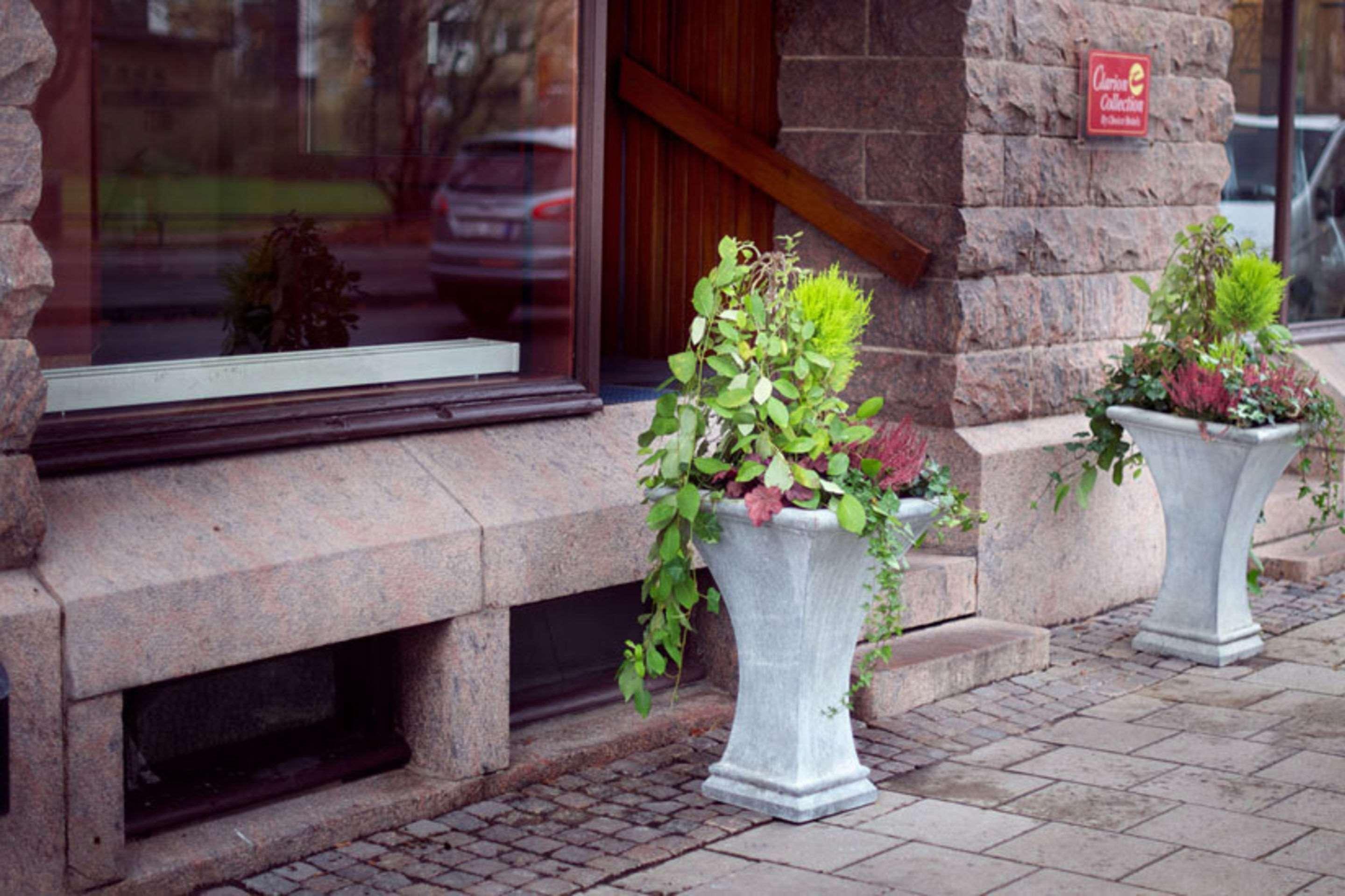 Home Hotel Norre Park Халмщад Екстериор снимка